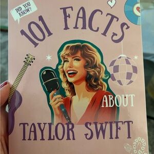 NWOT Taylor Swift 101 Facts Book
